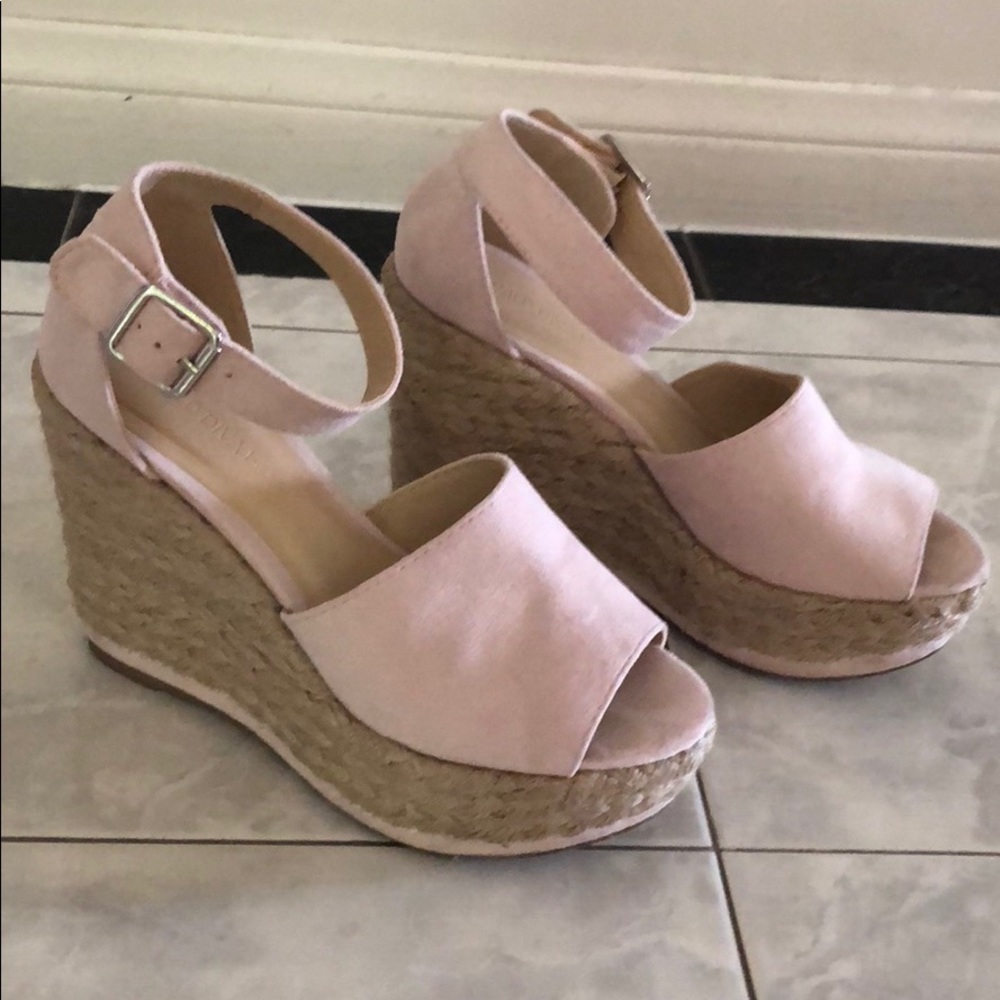 Baby pink espadrilles wedges